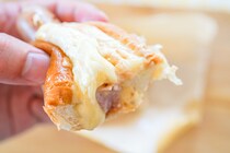 セブン新商品に大量のチーズが使われている！！！