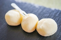 もちとろ！セブンの新食感スイーツがウマイと話題！！