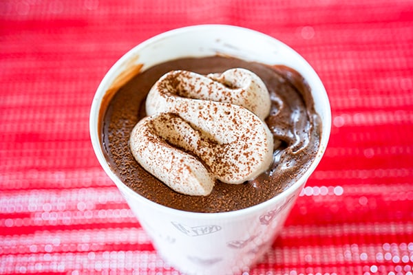 チョコ好き必見！ローソンに超濃厚なチョコケーキがある！！