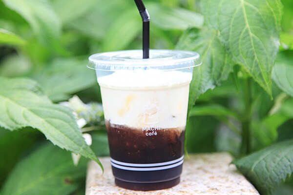 最後はまさかの自分で!? SNSで話題の「チーズティー」を飲んでみた