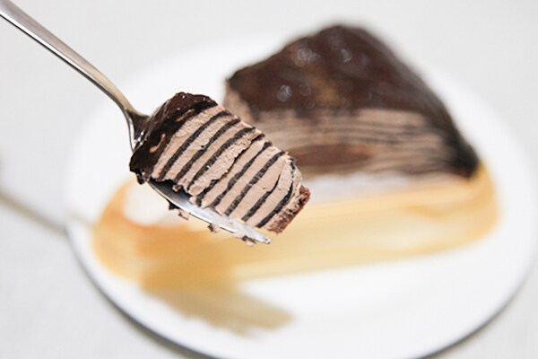 高級感ありすぎ！ローソンの「ミルクレープ」が超うめぇ…！