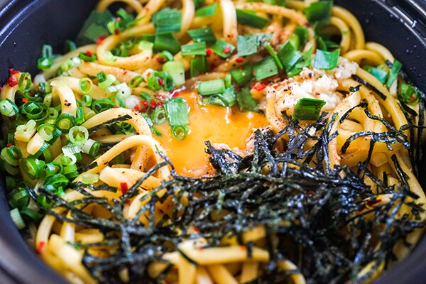 うまみ爆発!ローソンの「台湾まぜそば」が絶品すぎる!!!