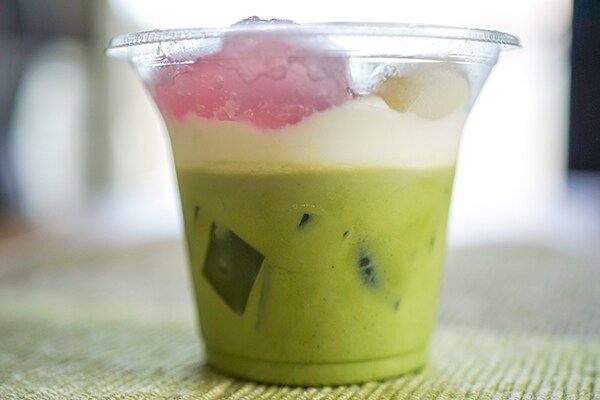 セブンの宇治抹茶パフェは○○風味で意外なおいしさでした！！