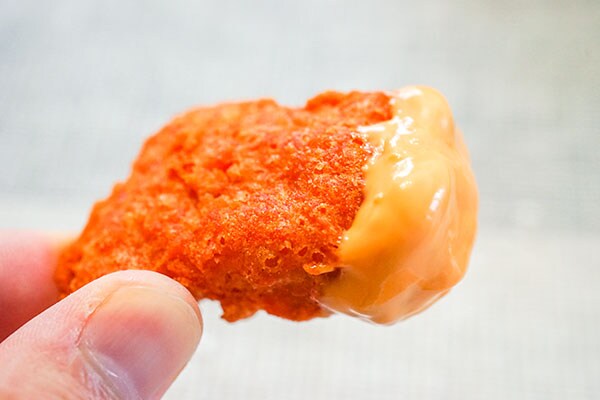 マックから辛いナゲット登場！全部食べてみた結果…