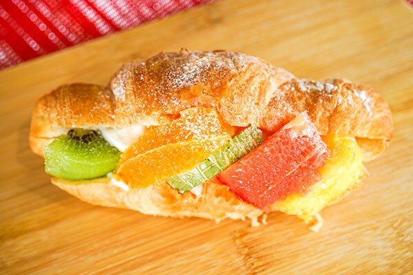 限定!ローソンの395円クロワッサンが贅沢すぎる!!