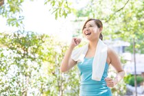 過度の汗対策に注意！ ほどよい発汗は肌の健康に◎
