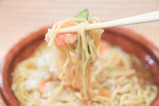 野菜たっぷり！塩であっさり！ファミマのあんかけ焼そばがウマー！！