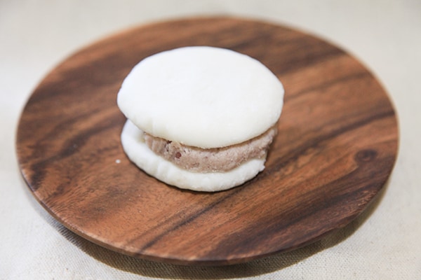 まさかの白玉!? ファミマのもちもちスイーツが話題!!