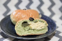 抹茶・きなこ・甘納豆…ファミマの和風パンは安定のおいしさ！