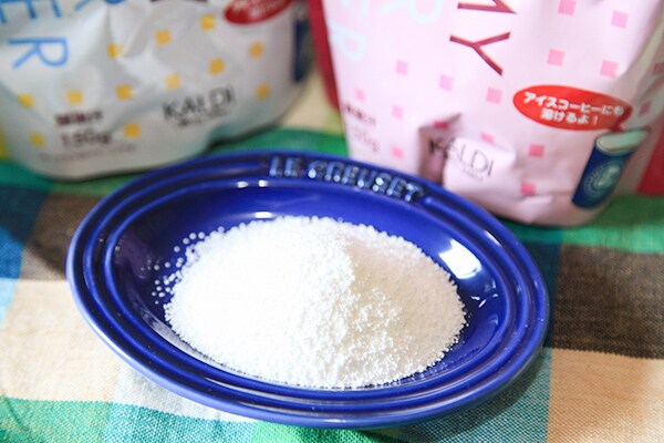 この“粉”を入れるだけでアイスコーヒーをフルーティーに味変!!