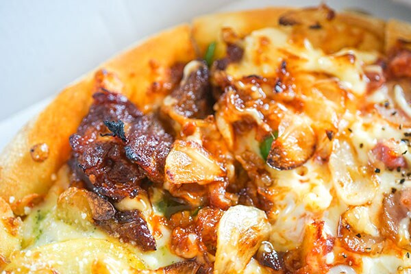 【異常な量】軽い気持ちで「裏ドミノ」を注文したら後悔した…