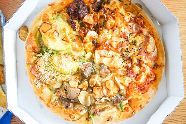 【異常な量】軽い気持ちで「裏ドミノ」を注文したら後悔した…