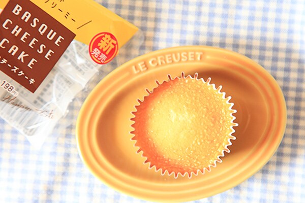 濃厚なのに爽やか~ ファミマの「バスクチーズケーキ」がウマすぎた!!