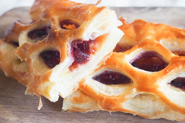 138円!ファミマで“ベリー”グッドなパイを見つけました