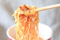 函館の人気店の味がカップ麺に!? しかも2分でOK！！