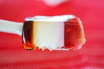 ローソンスイーツが140円も高くなった！でも…買っちゃう！