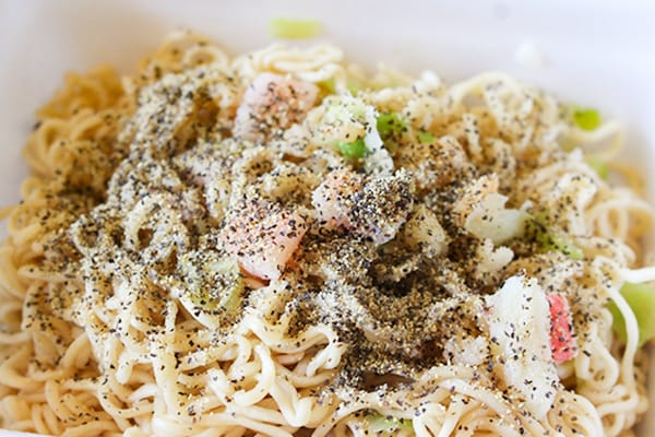 SNSで大絶賛!ペヤング新作が超スパイシーだけど中毒性あり!!