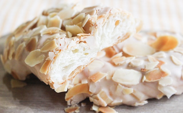 食感よし!風味よし!セブン新作パンは○○がたっぷり!