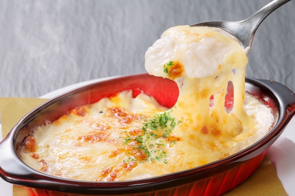とろ〜り美味しい! 体の冷えを改善する「根菜グラタン」レシピ