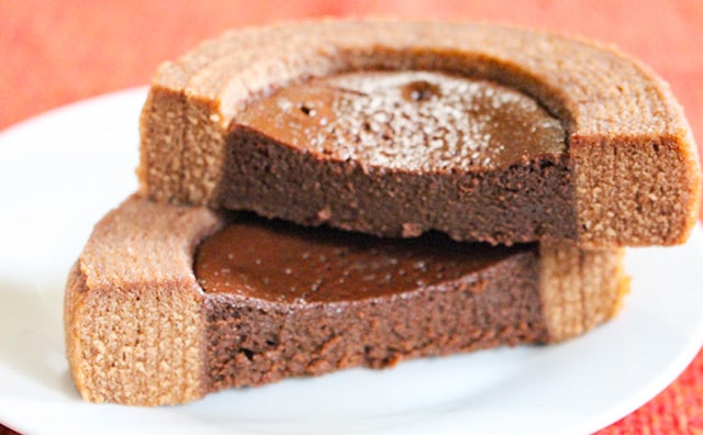 濃厚&うますぎて”チョコ”っと引いた…チョコ好き大歓喜のファミマスイーツって!?