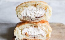 心惹かれる人気シリーズ！おすすめパン3選【ローソン】