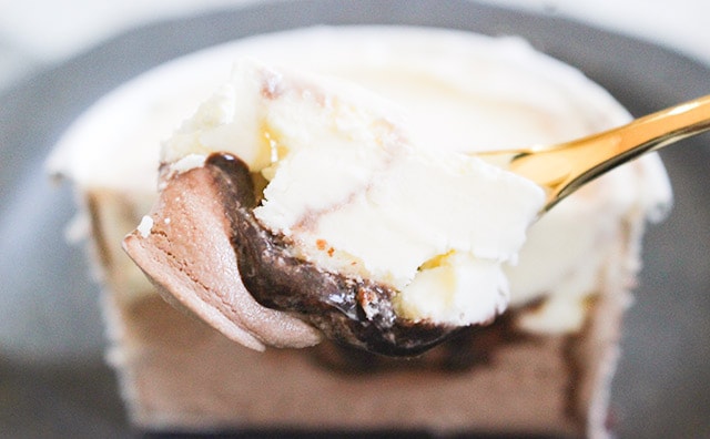 【断面大公開】中からとろ~り…チョコ好き歓喜のハーゲンダッツが新登場!!