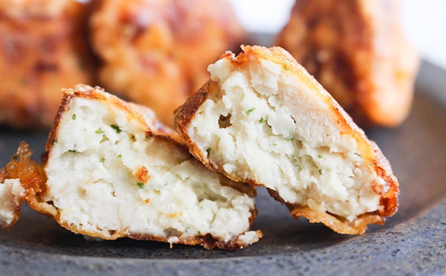 「革命」「禁断の味」――新作からあげクンがウマすぎると話題!!