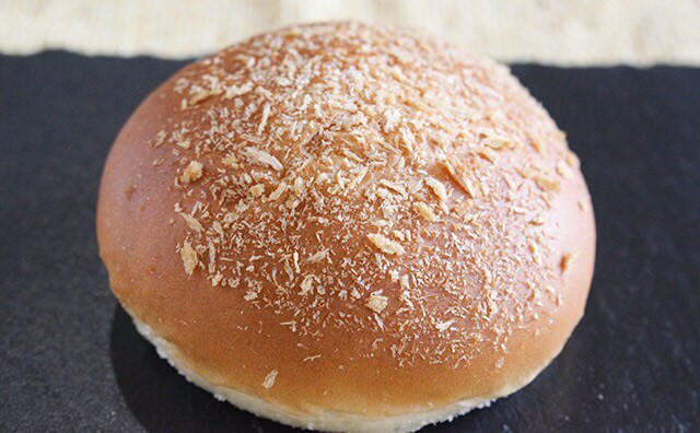 まさかの組み合わせ！ローソンのカレーパンには"あるもの"がたっぷり!?