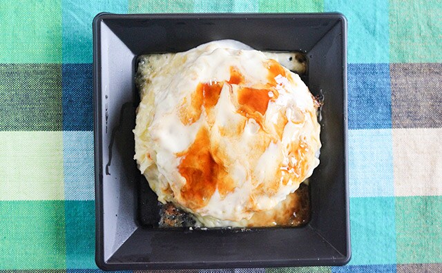 いま、ファミマはチーズがアツい!!でも真っ白なお好み焼きって…