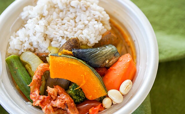 【セブン】人気の高いカレーがまた登場!スパイシー美味!