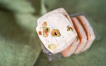 セブンのコレ、ピスタチオがごろごろ入ってて最高！！