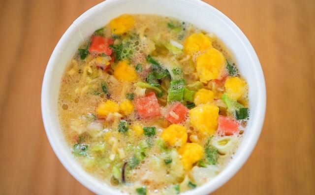 【今年も登場】冬の定番カップヌードルがクリーミーでおいしい~!