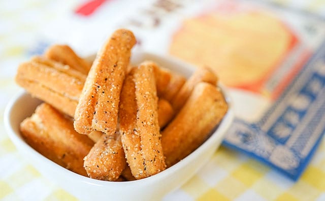 【超にんにく】セブンで見つけたお菓子が強烈すぎる!