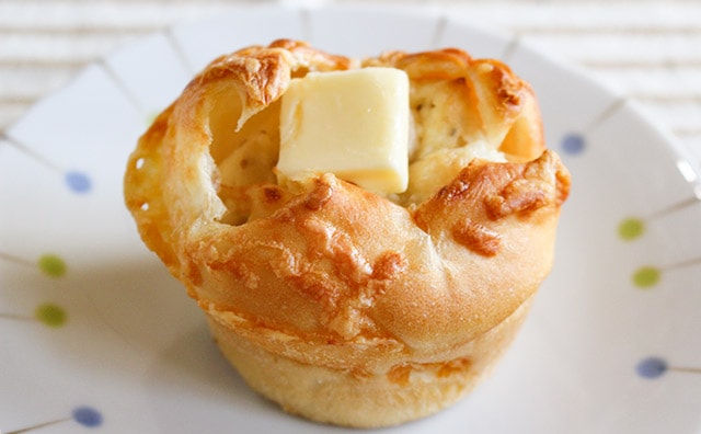 バターがしみジュワ~ッ!ローソンで絶品パンを見つけちゃいました