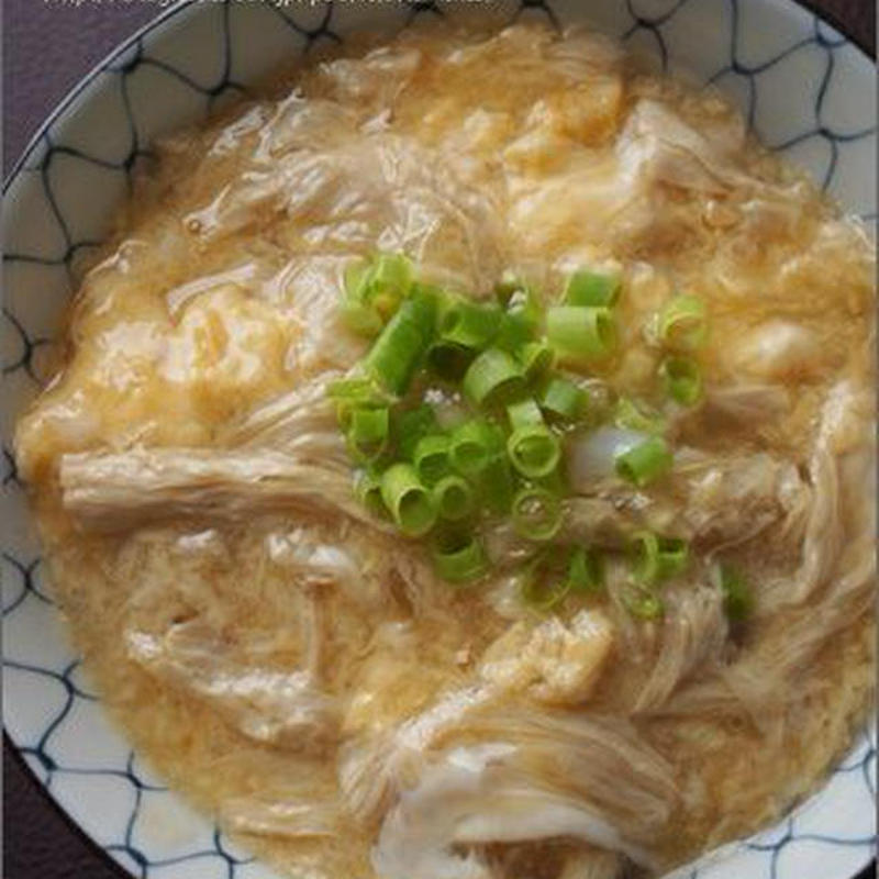 とろ～り食感にやみつき♪「湯葉丼」のレシピアイデア