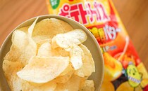 【期間限定】濃厚で甘じょっぱいポテトチップスが復活！！