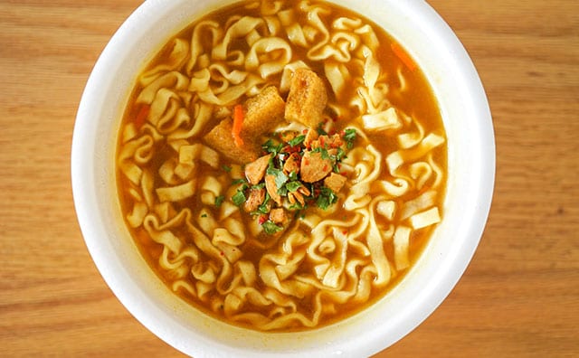 今年も登場!こってりスープのカレーうどんが刺激的なウマさでした!