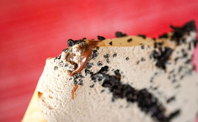 【コンビニ限定】生チョコソースともっちりクレープの組み合わせが最高！