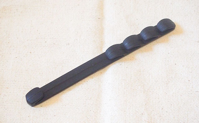 耳裏の痛みとオサラバ!セリアのこいつを使ったらマスクストレスがちょっと減った!!