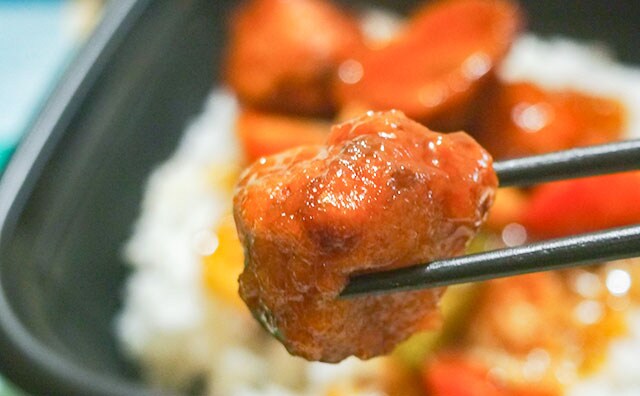 もはや「肉」だ!ファミマの丼新商品は話題の「大豆ミート」使用!