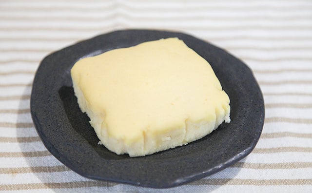 チーズ濃すぎ!!138円の絶品ケーキをファミマで発見!