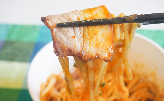 カレーは正義!ローソンのまぜそばがちょいスパイシーでうま!!