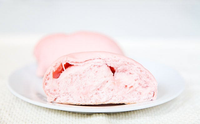 見た目にもこだわりの新作パン3選【ローソン】