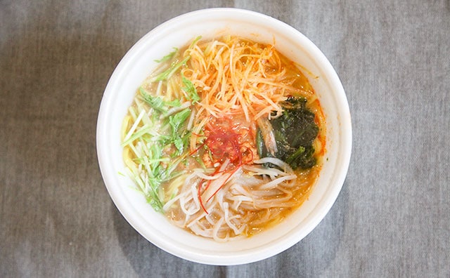 辛くない!ファミマの担担麺はごまが濃厚まろやか!