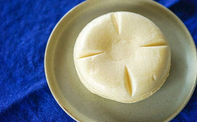 アイスなのにもちもち!? 「ミルキーアイスモナカ」がウマかった！