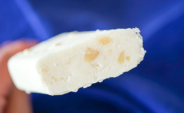 ピーチ好き必見!甘くて爽やかなアイスが販売中です!