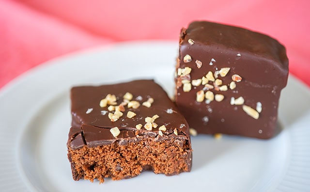 セブンの「チョコレートパウンドケーキ」をようやく買えた!!