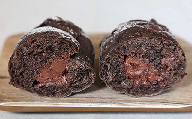 GODIVAコラボキター!!「ショコラパン」が夢のかたまりすぎた!