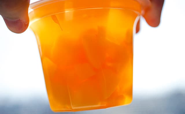 フルーツたっぷり！リプトンの紅茶ゼリーは華やかな味わい！