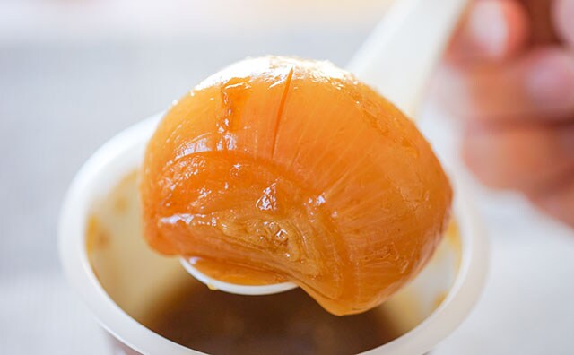 素材のうまみスゴッ！セブン新商品はたまねぎがまるごと1個入ってます